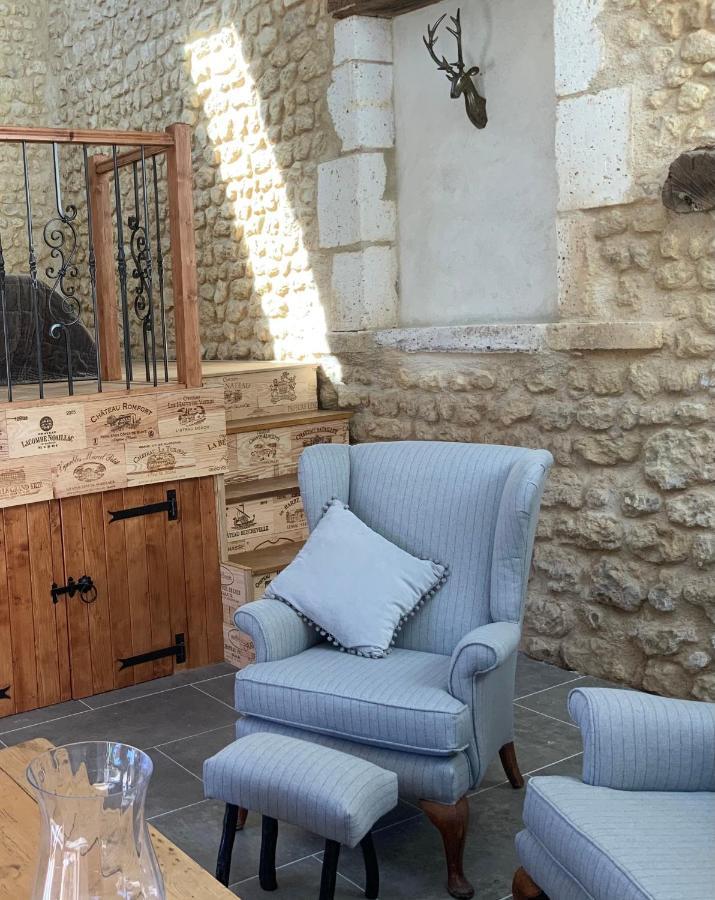 Bed and Breakfast Les Ombrieres Porcheresse Zewnętrze zdjęcie